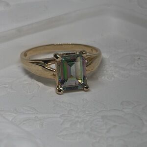 10k Yellow Gold Emerald Cut Mystic Topaz Vintage Estate